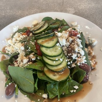 Bistro Cafe - Greek salad - Breakfast & Brunch Near Me - Miami, Florida Bistro Cafe - Greek salad - Breakfast & Brunch Near Me - Miami, Florida
