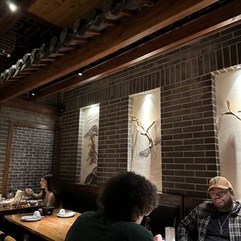 Mountain House - Chinese Near Me - New York, New York