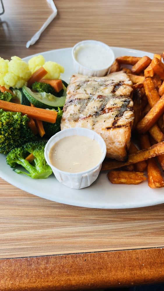 HERITAGE FISH & CHIPS Updated October 2024 46 Photos & 27 Reviews