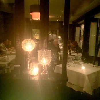 Cucci Ristorante - Bench tables - Italian Near Me - Oakville, Ontario Cucci Ristorante - Bench tables - Italian Near Me - Oakville, Ontario