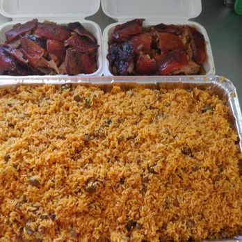 El Kioskito - Arroz con Gandules y pernil o LECHONCITO  asado al carbon ‍ - Food Trucks Near Me - Newark, New Jersey