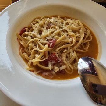 Amore Mio - LaVia - Piano Bars Near Me - Aurora, Illinois