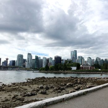 Stanley Park - Skyline Views - Parks Near Me - Vancouver, British Columbia Stanley Park - Skyline Views - Parks Near Me - Vancouver, British Columbia