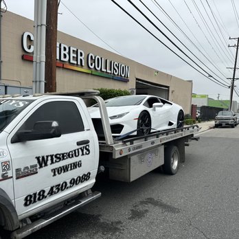Wise Guys Towing - Returning clients Lamborghini from body shop. - Towing Near Me - Burbank, California Wise Guys Towing - Returning clients Lamborghini from body shop. - Towing Near Me - Burbank, California
