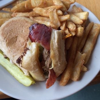 Upland Brewing Co. Bloomington Brewpub - Cuban sandwich with fries. - Brewpubs Near Me - Bloomington, Indiana Upland Brewing Co. Bloomington Brewpub - Cuban sandwich with fries. - Brewpubs Near Me - Bloomington, Indiana