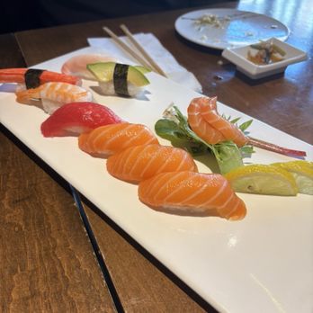 East Izakaya - Sushi and Salmon Sashimi - Japanese Near Me - St Catharines, Ontario East Izakaya - Sushi and Salmon Sashimi - Japanese Near Me - St Catharines, Ontario