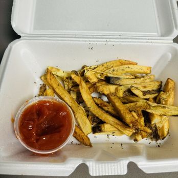 Rihanas Pizza & Wings - Fries and ketchup - Pizza Near Me - Phoenix, Arizona Rihanas Pizza & Wings - Fries and ketchup - Pizza Near Me - Phoenix, Arizona