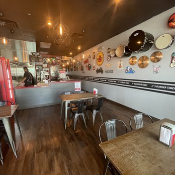 Rock That Burger - Inside - Burgers Near Me - Miami, Florida Rock That Burger - Inside - Burgers Near Me - Miami, Florida