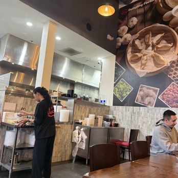 Juicy Dumpling Factory - Chinese Near Me - Cypress, California