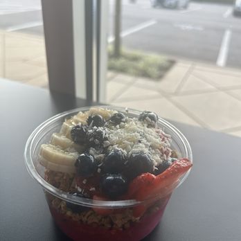 Enjoy A Bowl - Baby Zola Bowl Mama Lisa Base - Juice Bars & Smoothies Near Me - Middle River, Maryland Enjoy A Bowl - Baby Zola Bowl Mama Lisa Base - Juice Bars & Smoothies Near Me - Middle River, Maryland