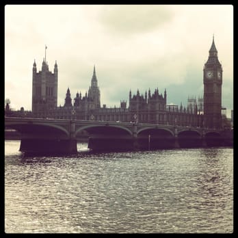 Big Ben - Landmarks & Historical Buildings Near Me