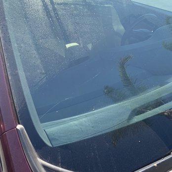 Oscar Auto Glass - My cracked windshield BEFORE the replacement. - Auto Glass Services Near Me