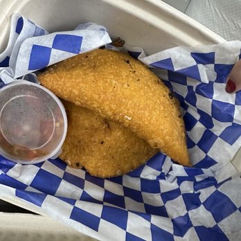 El Cilantrico Costeño - Caribbean Near Me - Miami, Florida