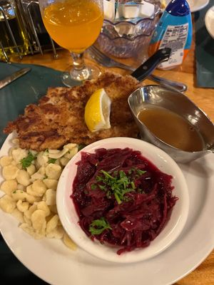 Little Bohemia Lodge by null