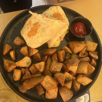 The Place 2 Be - Wrap - Breakfast & Brunch Near Me - West Hartford, Connecticut The Place 2 Be - Wrap - Breakfast & Brunch Near Me - West Hartford, Connecticut