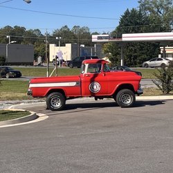 Shipley Do-Nuts - Vintage truck