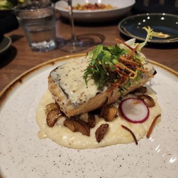 John Martin's - Salmon - Irish Near Me - Miami, Florida