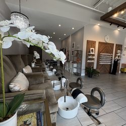 PAINT Nail Bar - Annapolis