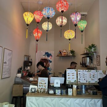 Le Pearl Cafe - Coffee & Tea Near Me - Toronto, Ontario