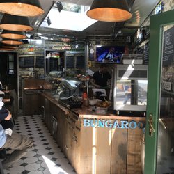 Bungaroosh Cafe - Interior