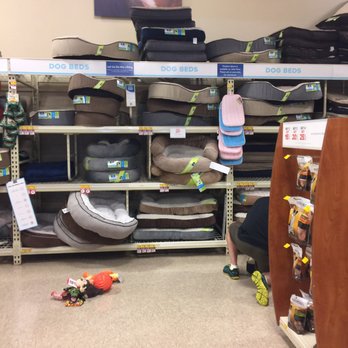 PetSmart Grooming - Pet Stores Near Me - Lancaster, Pennsylvania