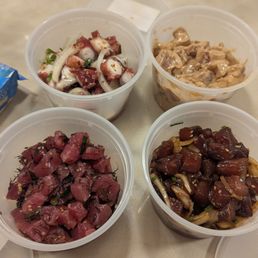 We ordered the spicy Ahi, shoyu Ahi, tako and the standard with seaweed We ordered the spicy Ahi, shoyu Ahi, tako and the standard with seaweed