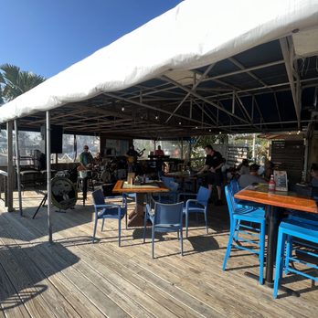 Down the Hatch - OUTDOOR SEATING &  LIVE MUSIC - Seafood Near Me - Ponce Inlet, Florida