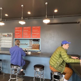 Junior's Coffee - Definitely coworking vibe, can't wait for them to open up dem garage doors!!!! - Coffee & Tea Near Me - Portland, Oregon Junior's Coffee - Definitely coworking vibe, can't wait for them to open up dem garage doors!!!! - Coffee & Tea Near Me - Portland, Oregon