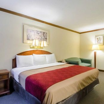 Econo Lodge Colonial - Hotels Near Me - Williamsburg, Virginia Econo Lodge Colonial - Hotels Near Me - Williamsburg, Virginia