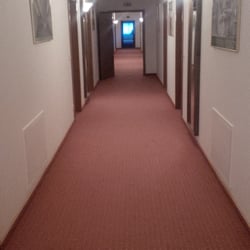 Rosenthaler Hof - Flur zu den Zimmern