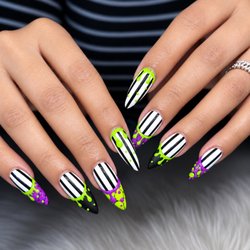 2EM Nail Place