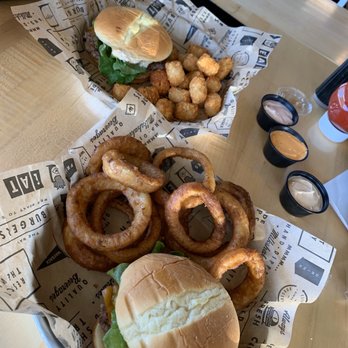 Wayback Burgers - Build your own single patty burgers with sides. - American Near Me - Woodland, Washington