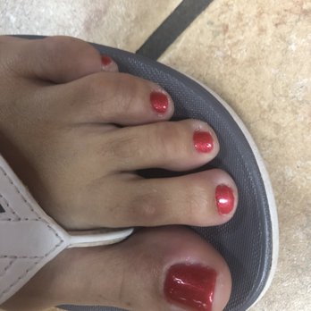 Tips N Toes Nail Spa - Bad pedicure. Zoom in - Nail Salons Near Me - Murrieta, California Tips N Toes Nail Spa - Bad pedicure. Zoom in - Nail Salons Near Me - Murrieta, California