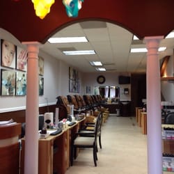 Tipsy's Nail Salon - Our clean relaxing environment