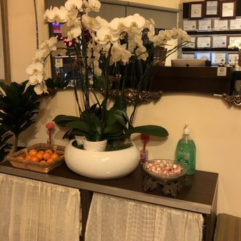 Silver Lake Wellness Spa - Nice decoration! - Massage Near Me - Los Angeles, California