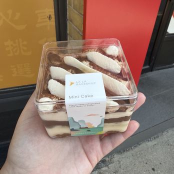 La La Bakeshop - Tiramisu - Vietnamese Near Me - North York, Ontario La La Bakeshop - Tiramisu - Vietnamese Near Me - North York, Ontario