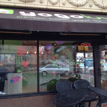 Yogoluv - the outside of a restaurant - Ice Cream & Frozen Yogurt Near Me - Columbia, Missouri