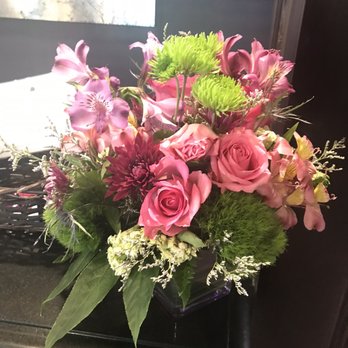 DoubleTree by Hilton McLean Tysons - Pretty fleurs - Hotels Near Me - Mclean, Virginia DoubleTree by Hilton McLean Tysons - Pretty fleurs - Hotels Near Me - Mclean, Virginia