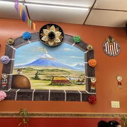 Mi Lindo San Miguelito - A nice painting inside the restaurant
