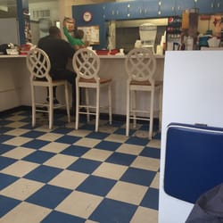 Chris'drive-In - Sit at the front counter and watch the action.