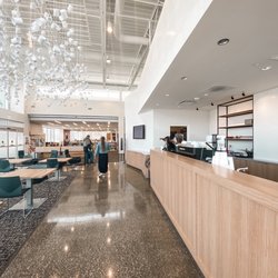 Novella - Coffee bar + dining area