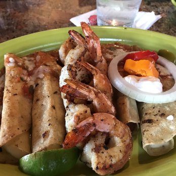 Matt's El Rancho - Shrimp alla Matt Martinez - Mexican Near Me - Austin, Texas Matt's El Rancho - Shrimp alla Matt Martinez - Mexican Near Me - Austin, Texas