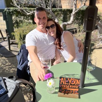 Four Brothers Wine - Wine Tasting Room Near Me - Los Olivos, California