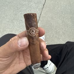 La Habra Tobacconist - Padron
