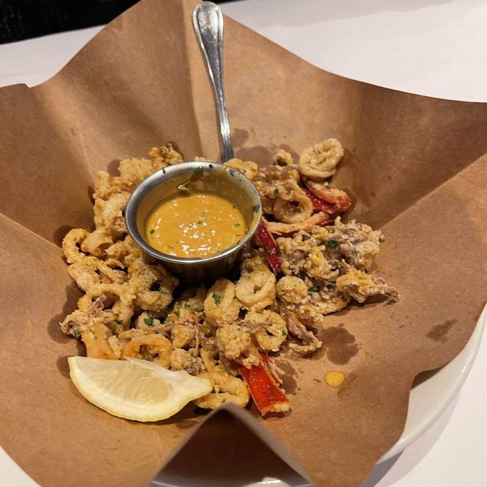 The Smith - New American Near Me - Washington, DC, District of Columbia