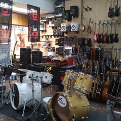 Unión Musical Nuevo Centro - TODO LO QUE BUSCAS