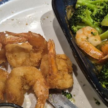 Red Lobster - Seafood Near Me - Conyers, Georgia