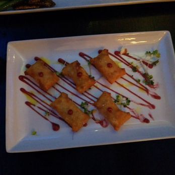 Weinkeller - Chicken parcels... already missing a few!!  Yum! - Wine Bars Near Me - Niagara Falls, Ontario