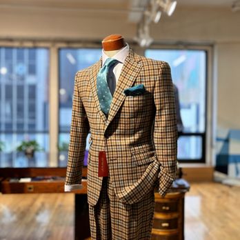 HPadar - Suit made with Italian Flannel fabric. This garment is entirely cut and sewn by HPadar in Montreal. - Sewing & Alterations Near Me - Montreal, Quebec HPadar - Suit made with Italian Flannel fabric. This garment is entirely cut and sewn by HPadar in Montreal. - Sewing & Alterations Near Me - Montreal, Quebec