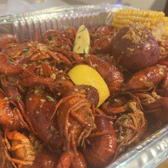 HappyRito Seafood - BS4: 3 lbs of crawfish - Cajun/Creole Near Me - Cedar Park, Texas HappyRito Seafood - BS4: 3 lbs of crawfish - Cajun/Creole Near Me - Cedar Park, Texas